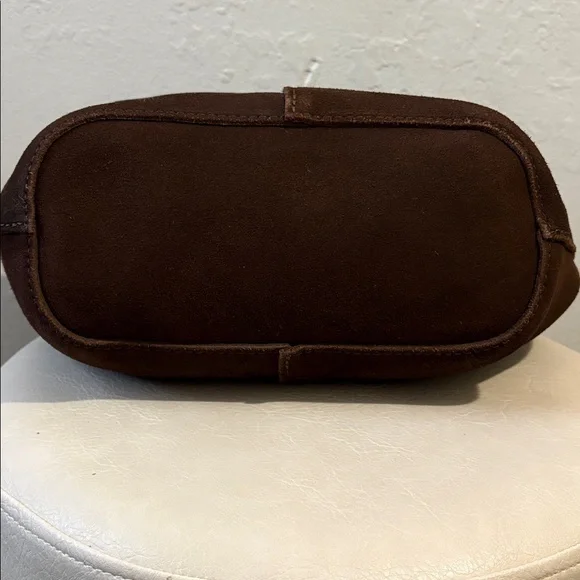 PLG L Devan Tote - Picture 4 of 11